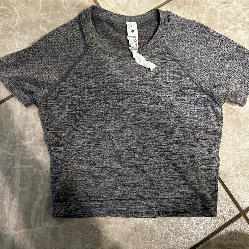 Lululemon Athletica Gray Fitted Crop Polo Tee